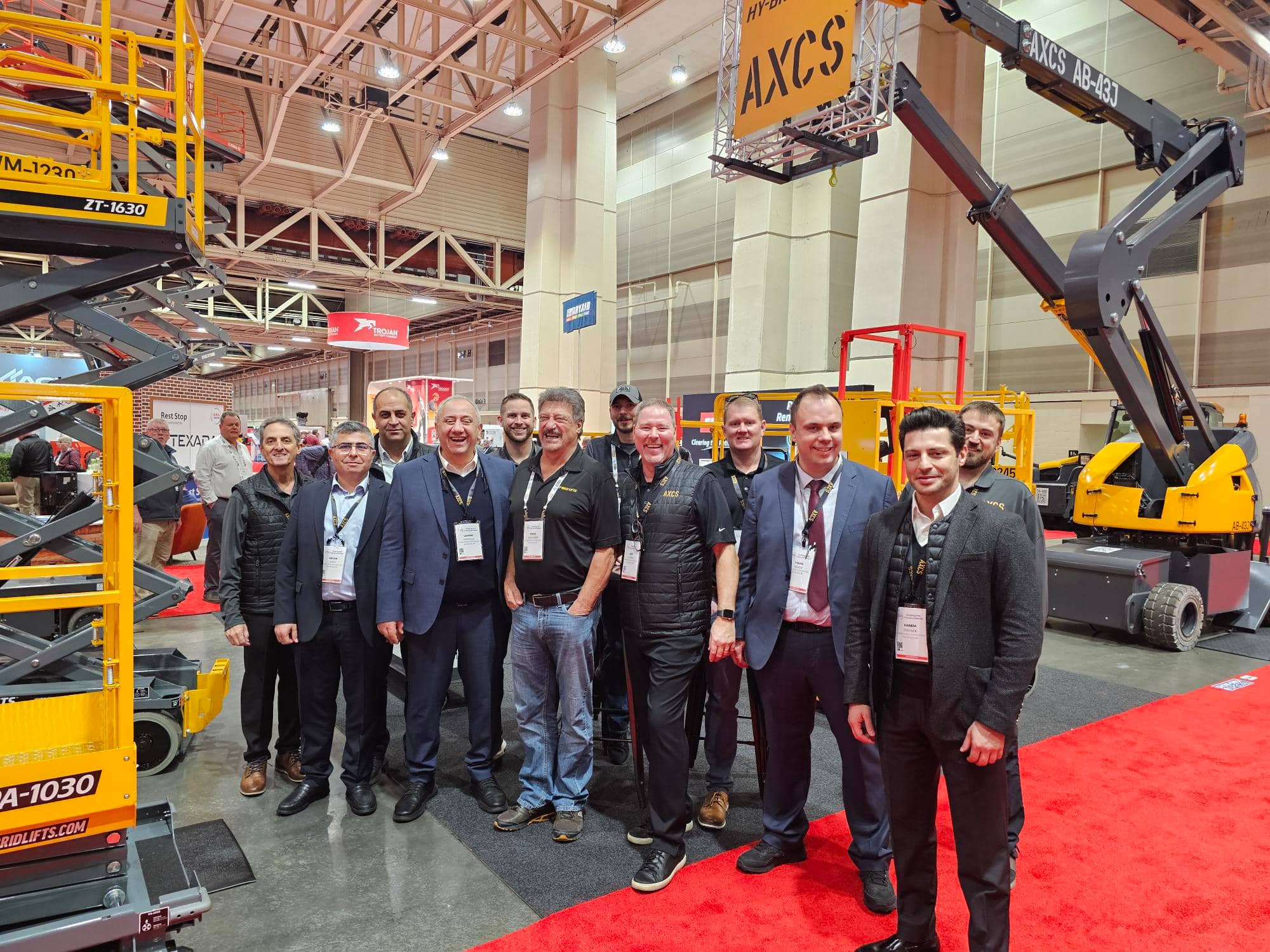 Hy Brid Lifts / AXCS Team Photo at The ARA Show
